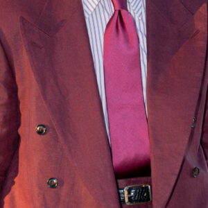 Cravate bordeaux uni – Soie satin 3 plis – Faite main à Paris