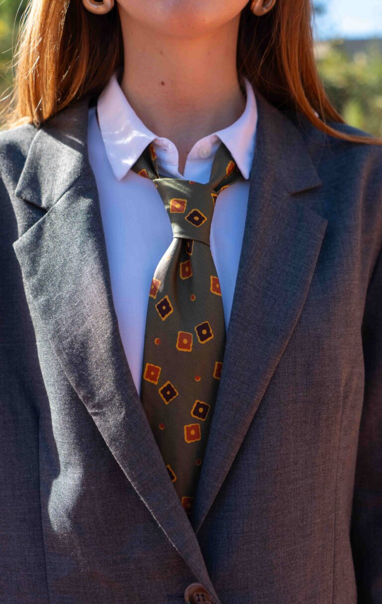 Cravate 7 plis verte - Soie imprimée madder - fait main en Italie