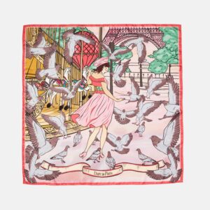 Carré de soie rose & rouge, Valse des colombes – Fait main à Paris