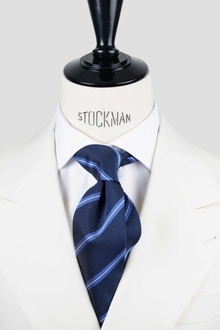 Cravate club marine – Soie tissée 3 plis artisanale