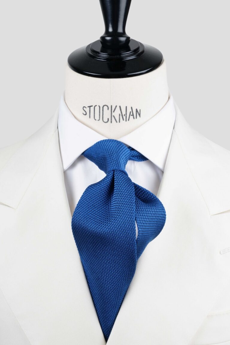 Cravate bleu uni - Etamine de soie tissée - 3 plis artisanale