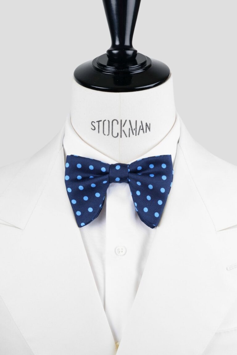 Nœud papillon bleu ciel à pois soie imprimée – Le Plongeant – Fait main à Paris