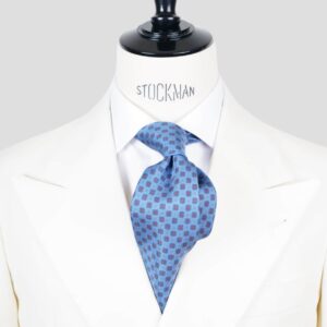 Cravate bleu ciel – Soie imprimée 3 plis artisanale