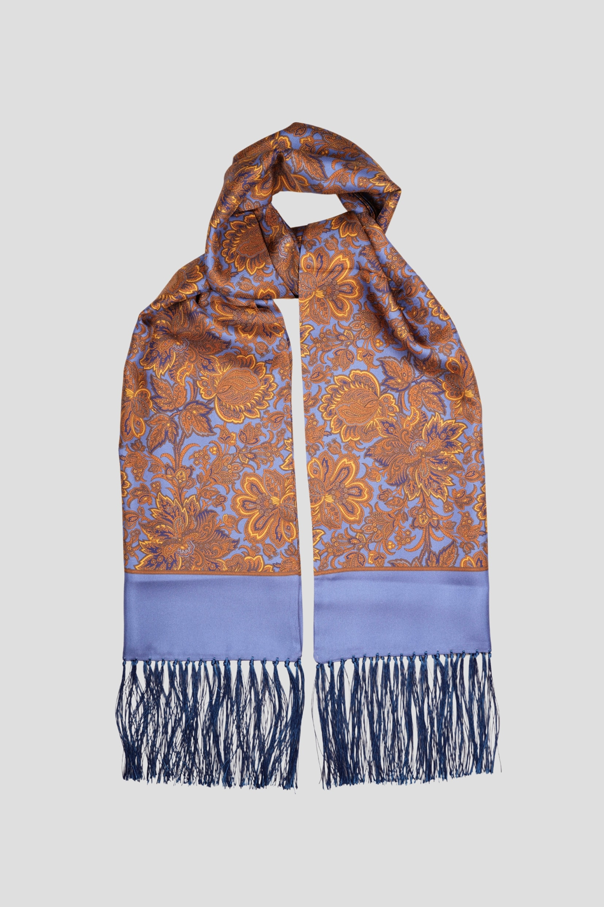 Echarpe soie bleu clair - Soie légère - Fait main en Italie