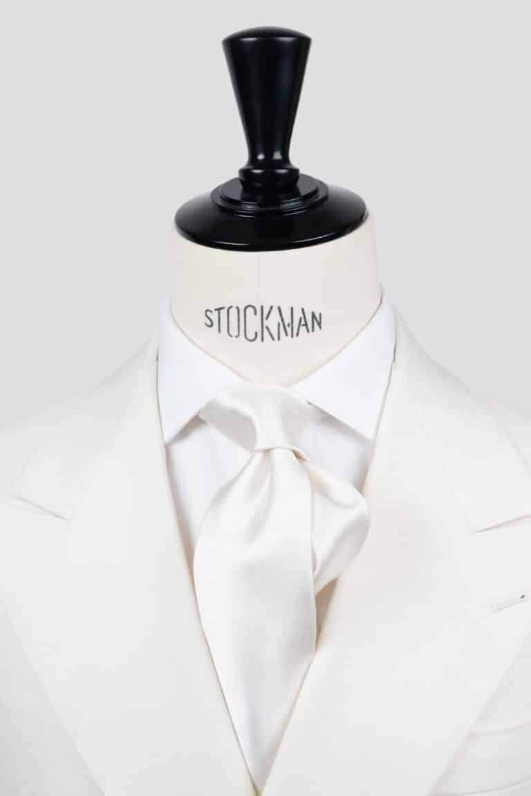 Cravate blanche unie – Soie satin 3 plis - Faite main à Paris