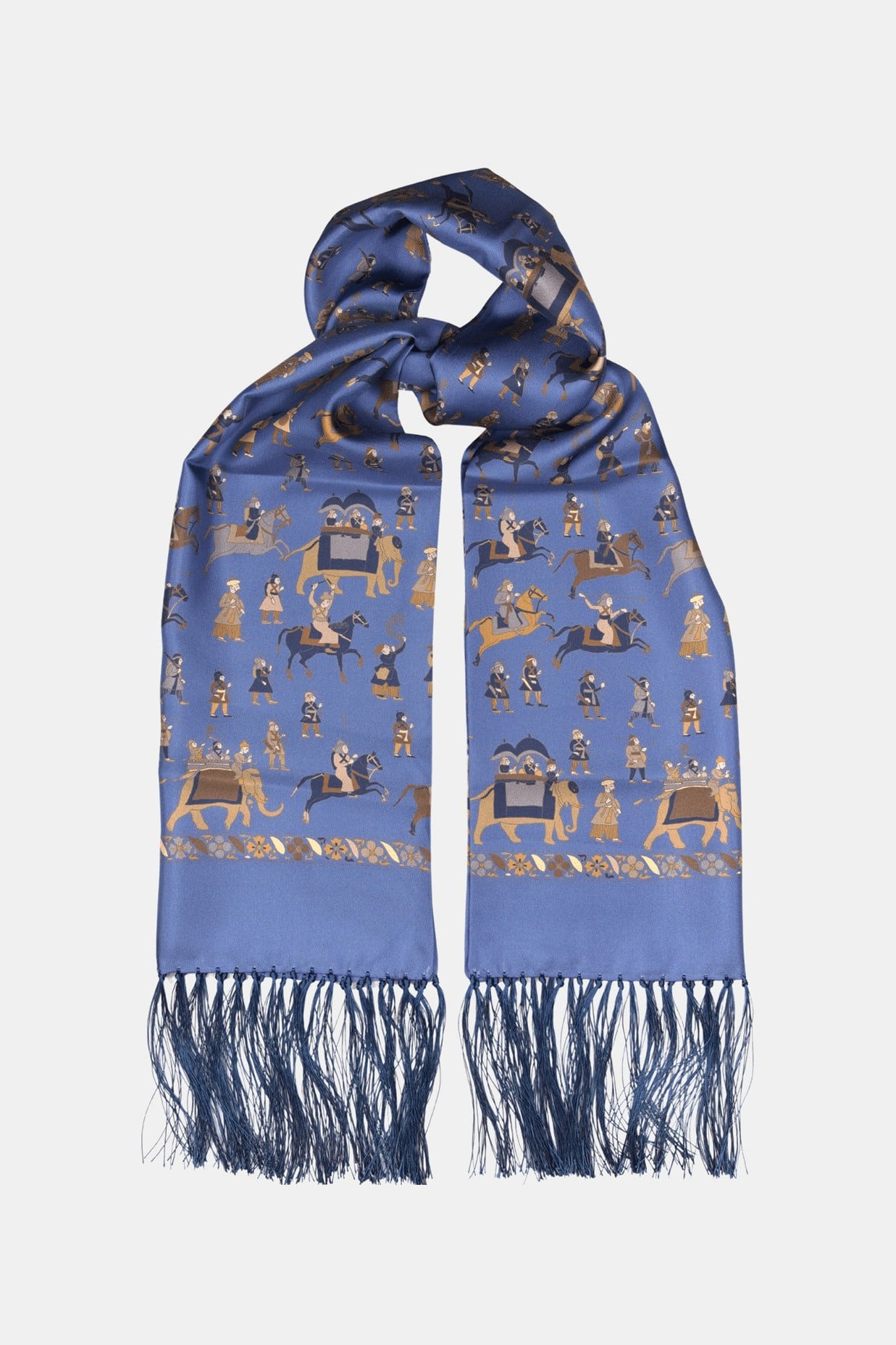 Foulard en soie bleu ciel, motif personnages, bords frangés main, Dare in Paris