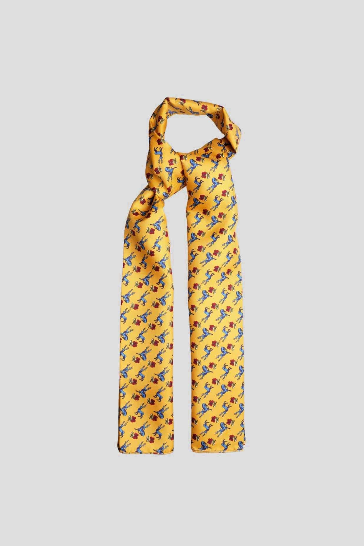 Écharpe tubulaire en soie jaune, motif animaux, présentée à plat, Dare in Paris