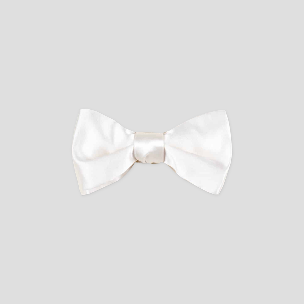 Off-white silk satin bow tie, L’Intemporel, shown from the front against a light grey background.