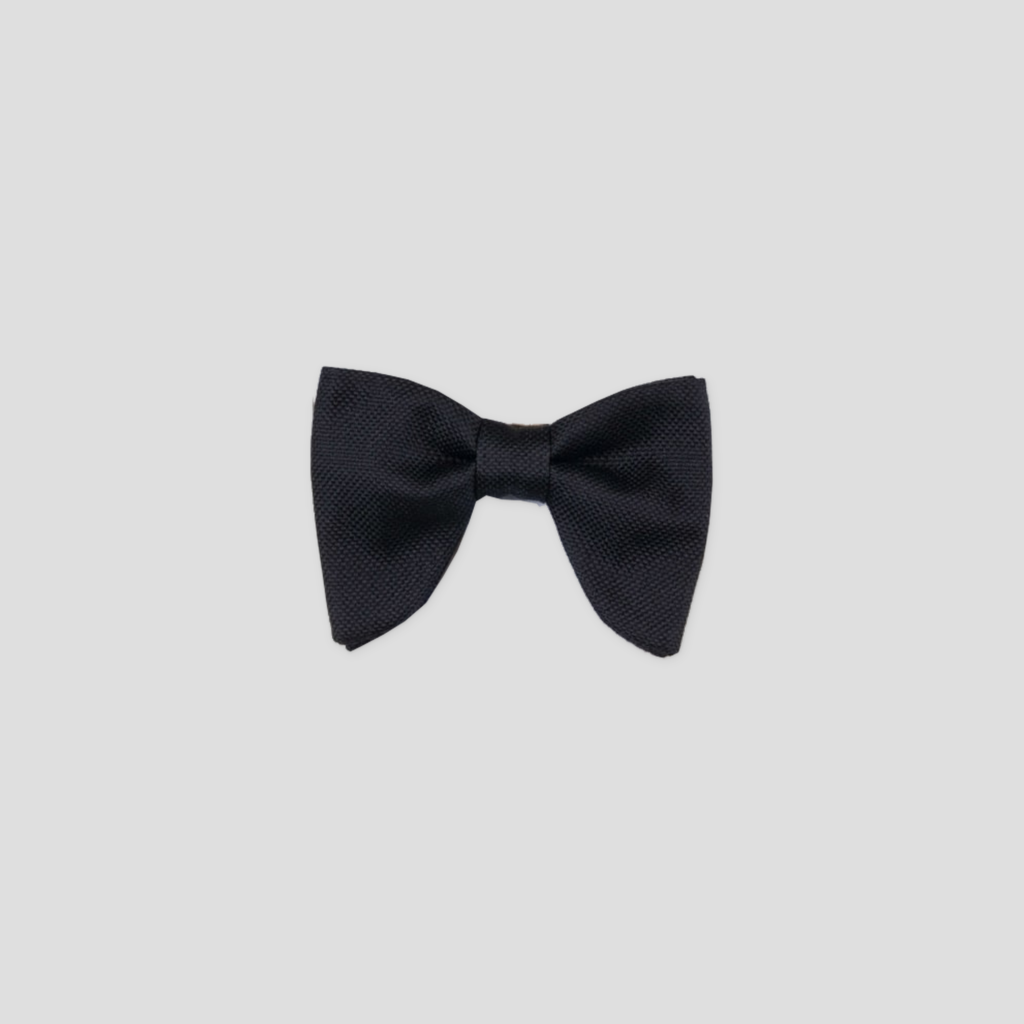 100% woven silk bow tie, black piqué weave, Le Plongeant, handmade in Paris